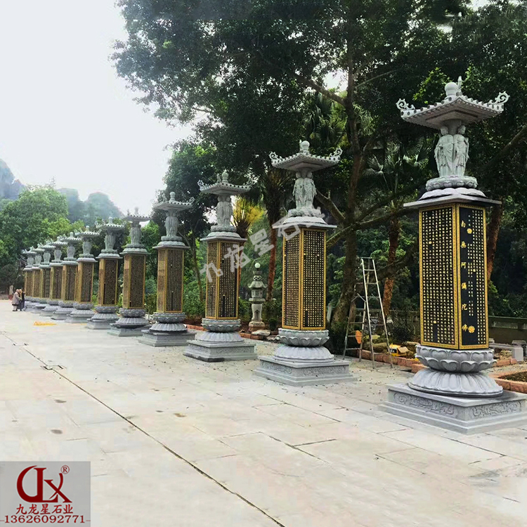寺院石塔圖片 佛教石雕經(jīng)幢的寓意