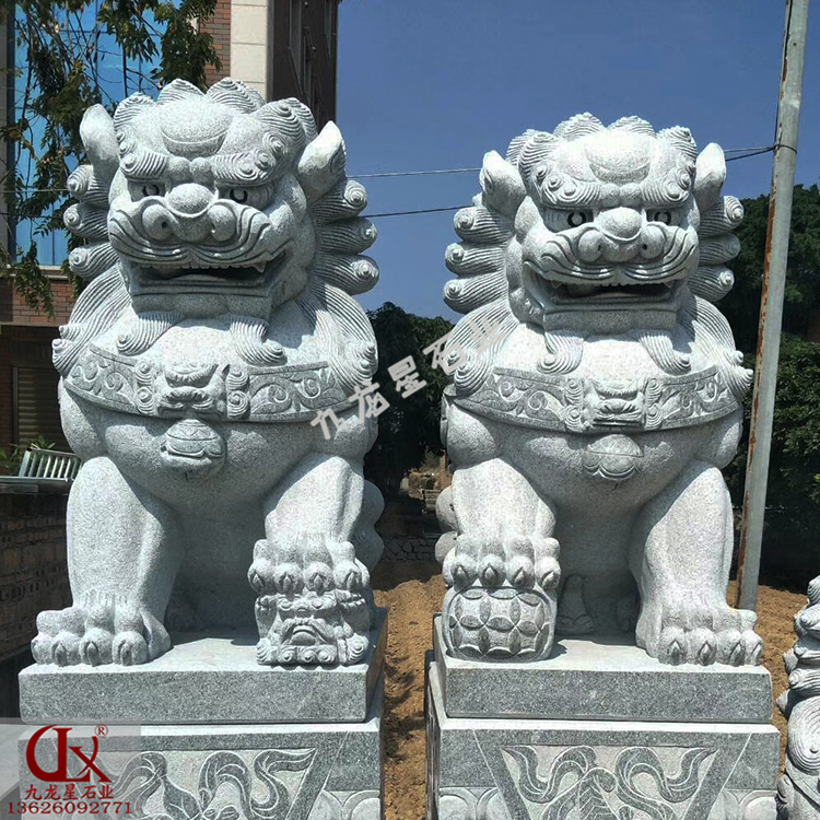常見(jiàn)的門前石獅子圖片大全