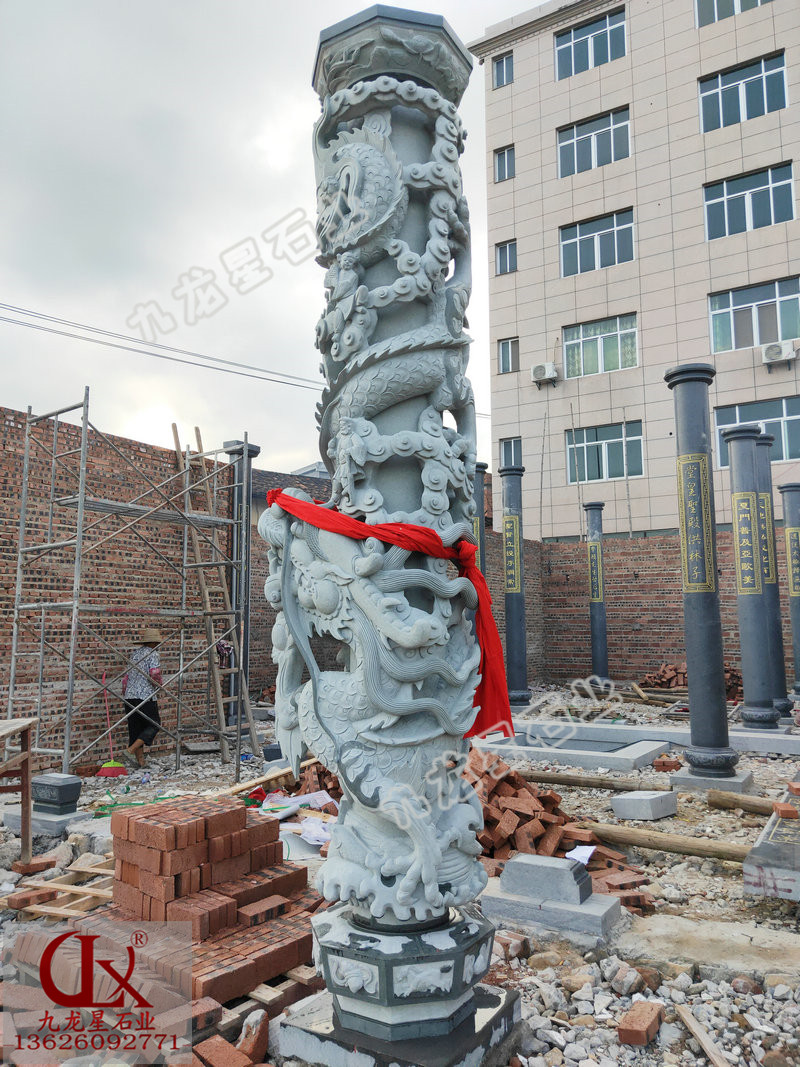 莆田案例:青石石雕龍柱 芝麻灰石雕圓柱