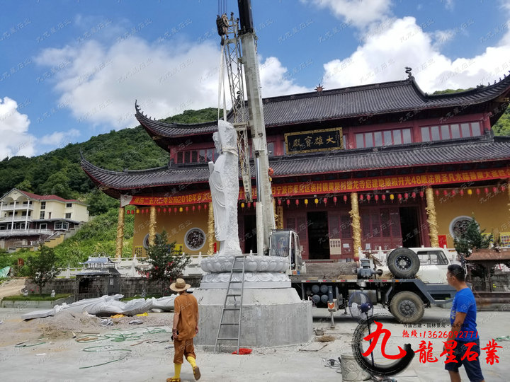 寺院佛像四面觀音